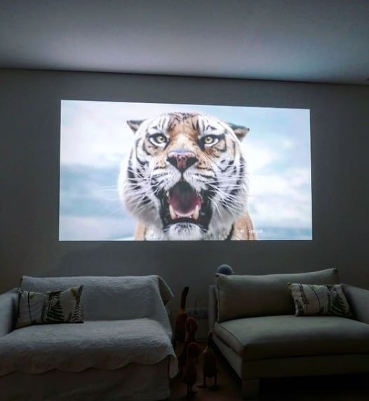 Videoproiezione a muro